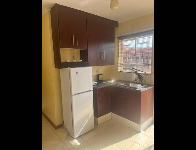 3 BEDROOM HOUSE FOR SALE IN MMABATHO 14